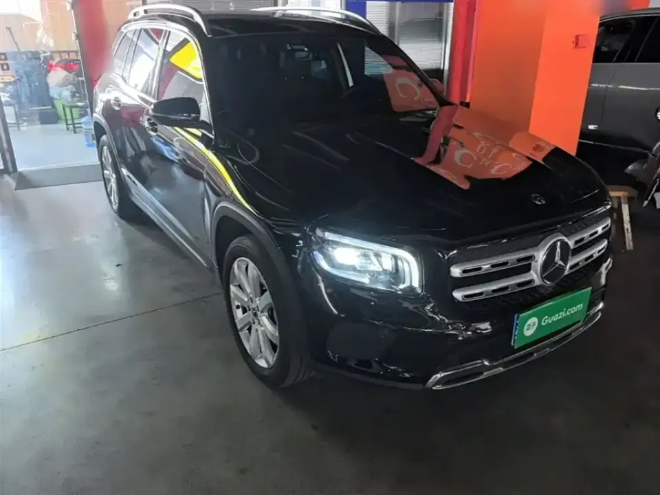 Mercedes-Benz GLB