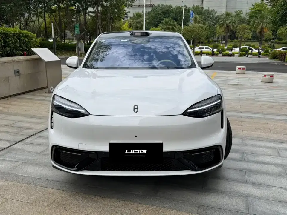 AITO AITO M6