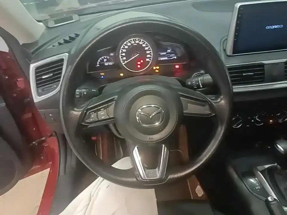 Mazda 3 Axela