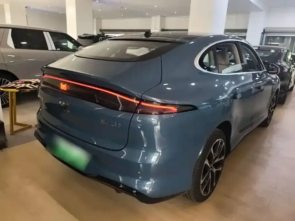 IM Motors IM LS6