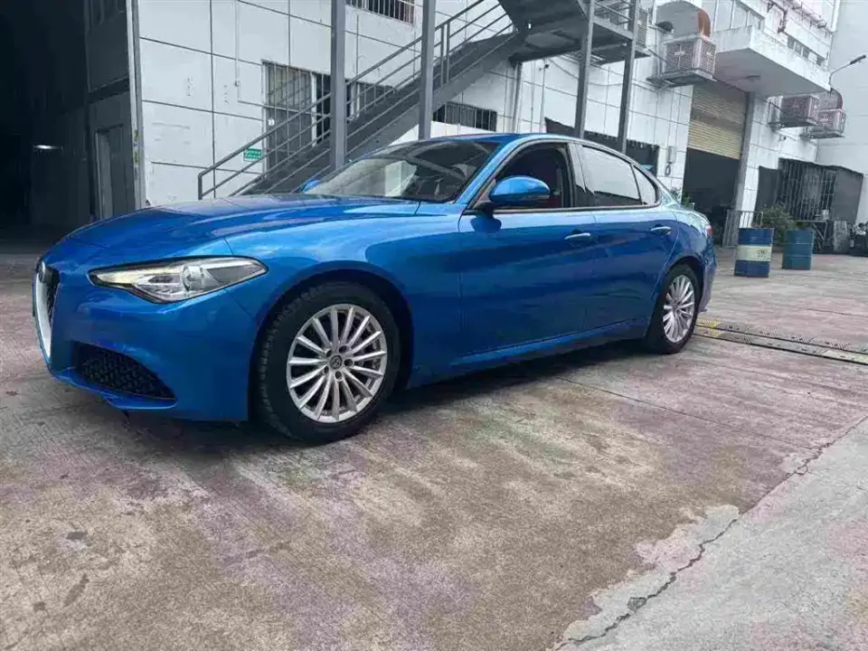 Alfa Romeo Giulia