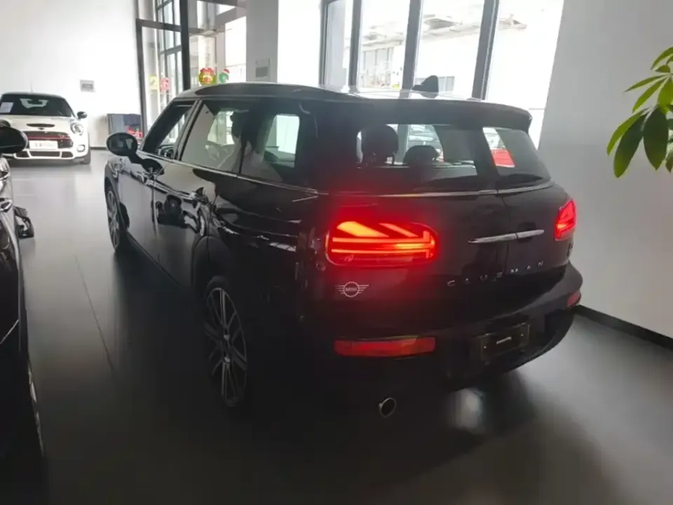 MINI Mini Clubman