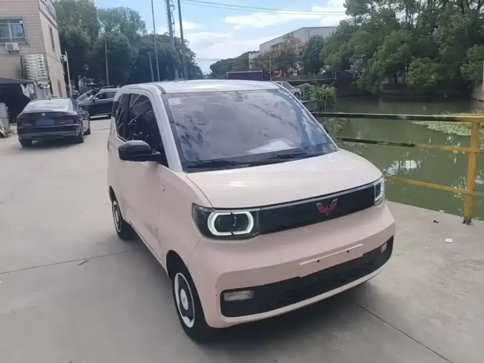 Wuling MINIEV