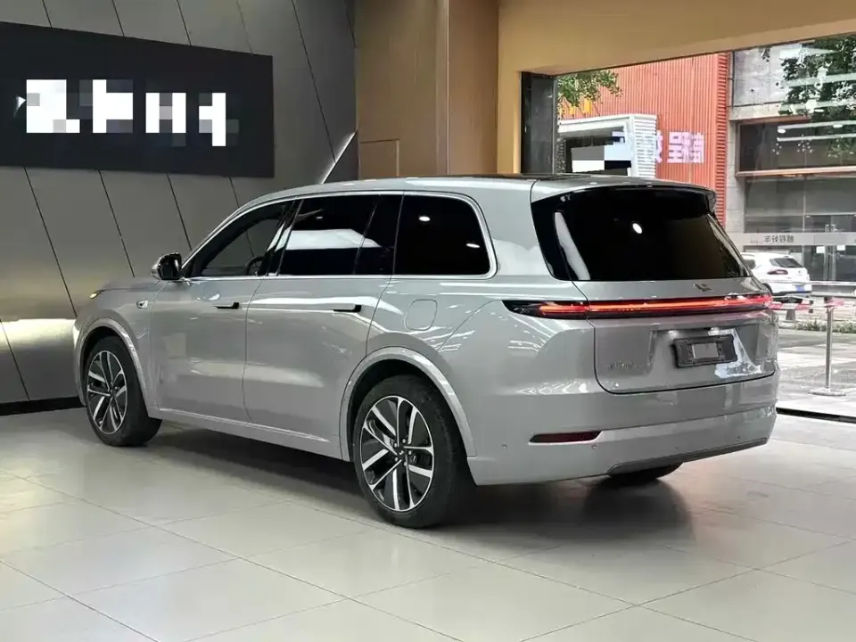 Li Li L9