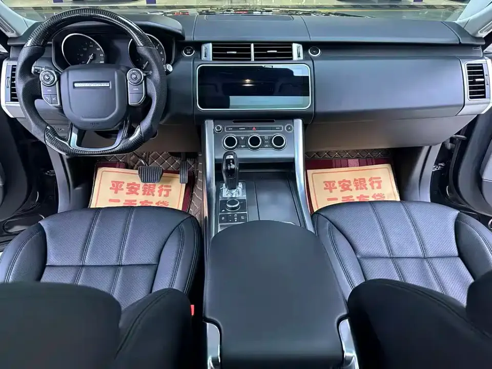 Land Rover Sport