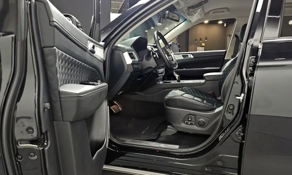 KG_Mobility_Ssangyong Rexton