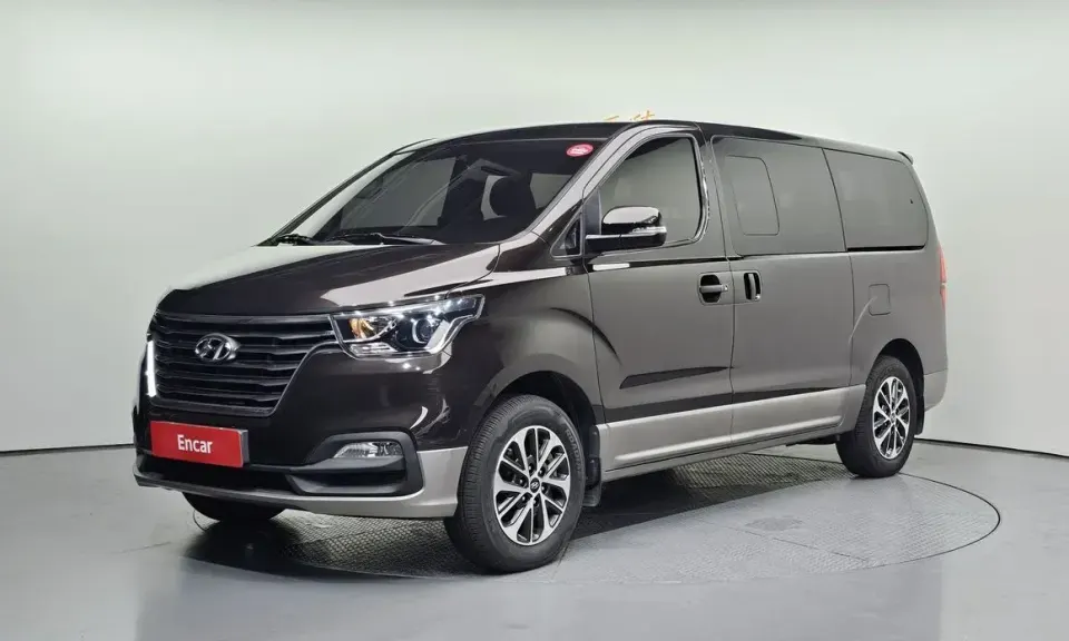 Hyundai Starex