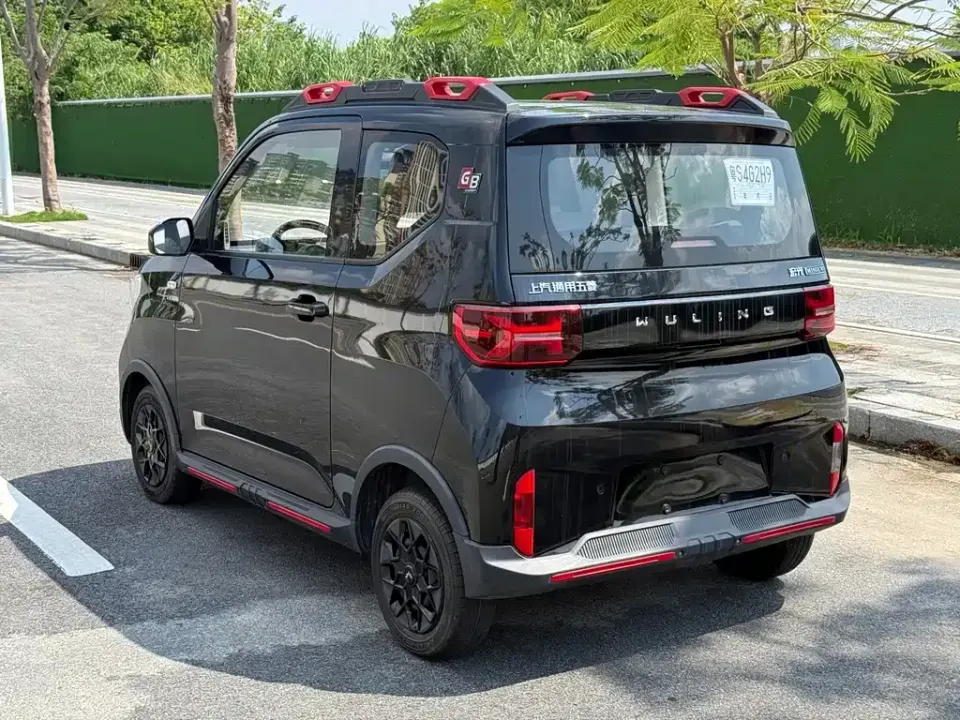 Wuling MINIEV