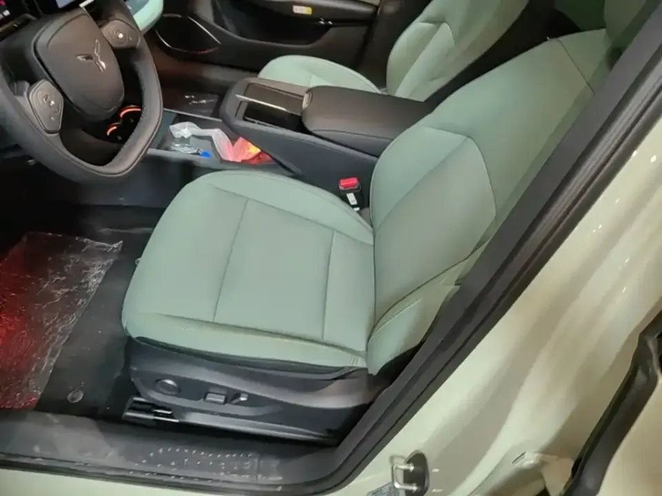 Hongqi Hongqi EH7