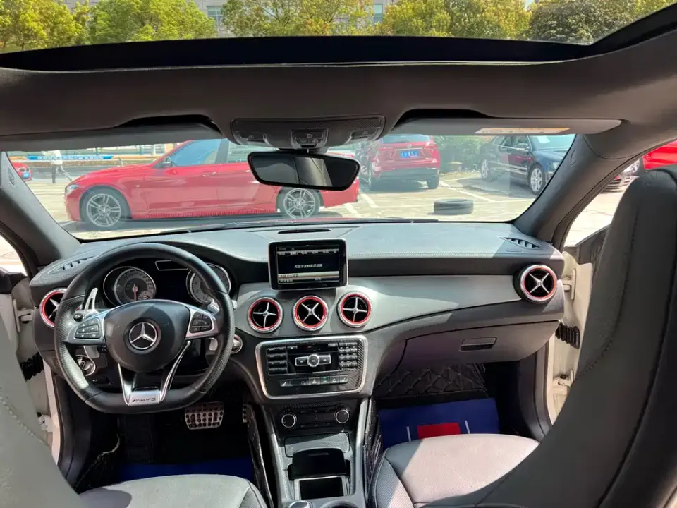 Mercedes-Benz CLA (Import)