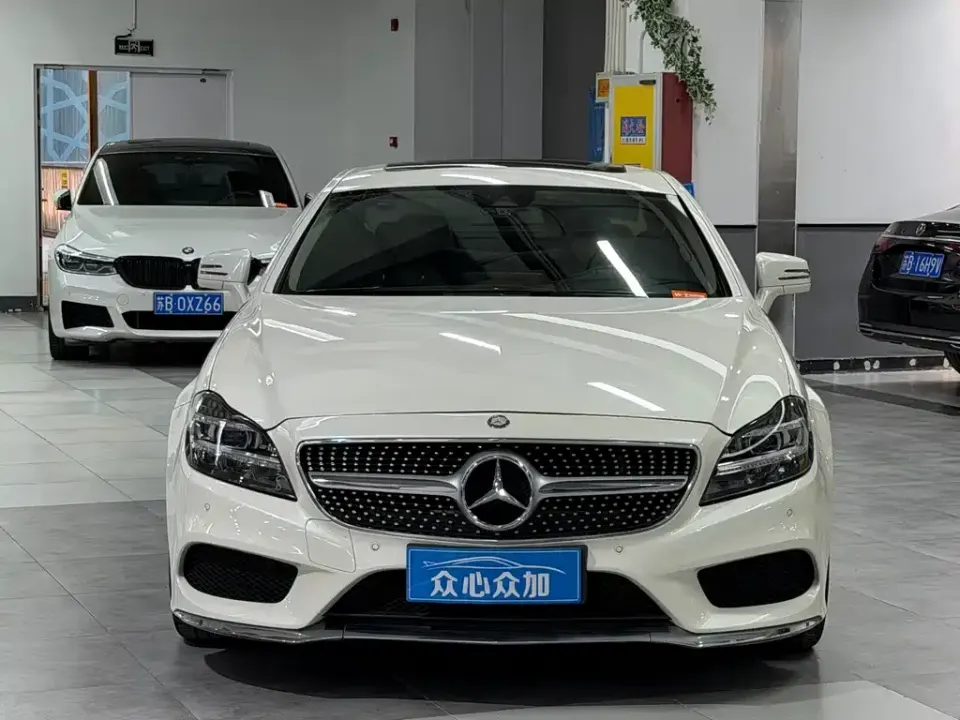 Mercedes-Benz CLS