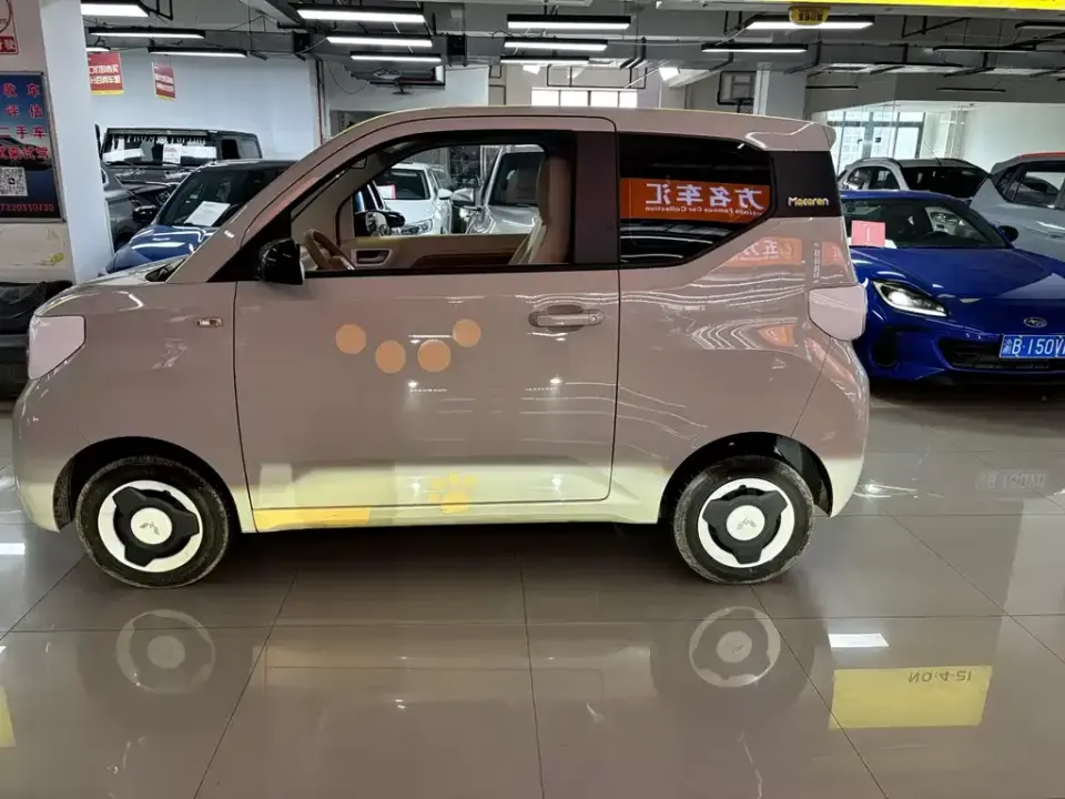 Wuling MINIEV