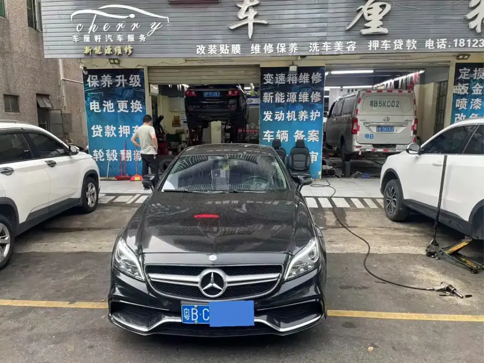 Mercedes-Benz CLS