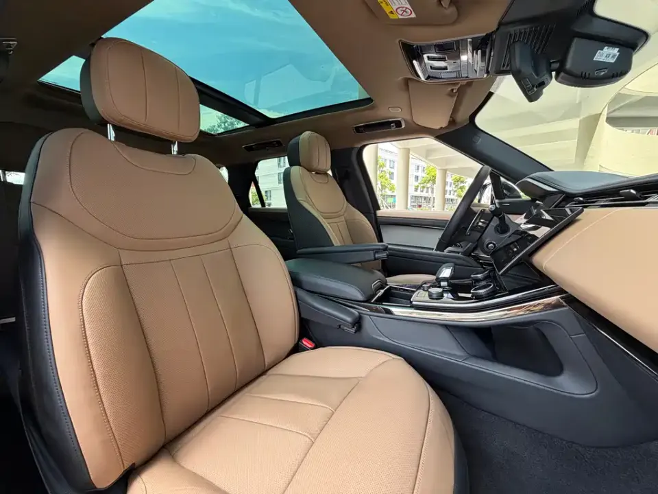 Land Rover Sport