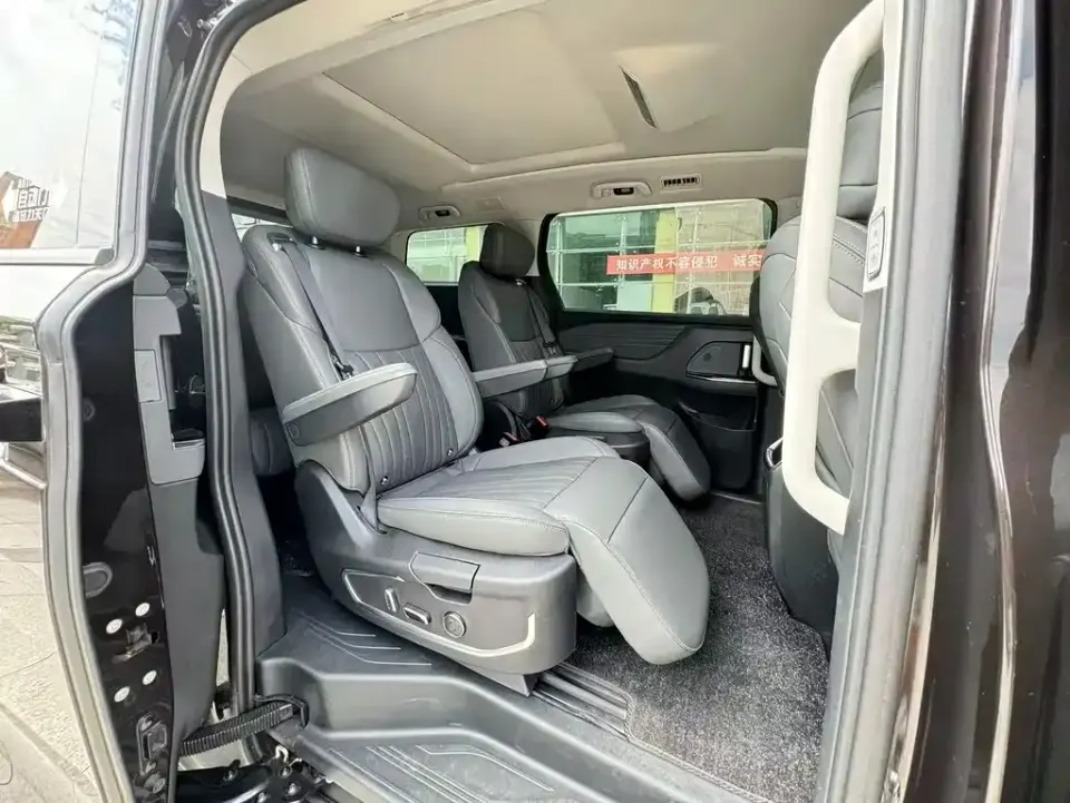 JAC Refine Refine RF8 PHEV