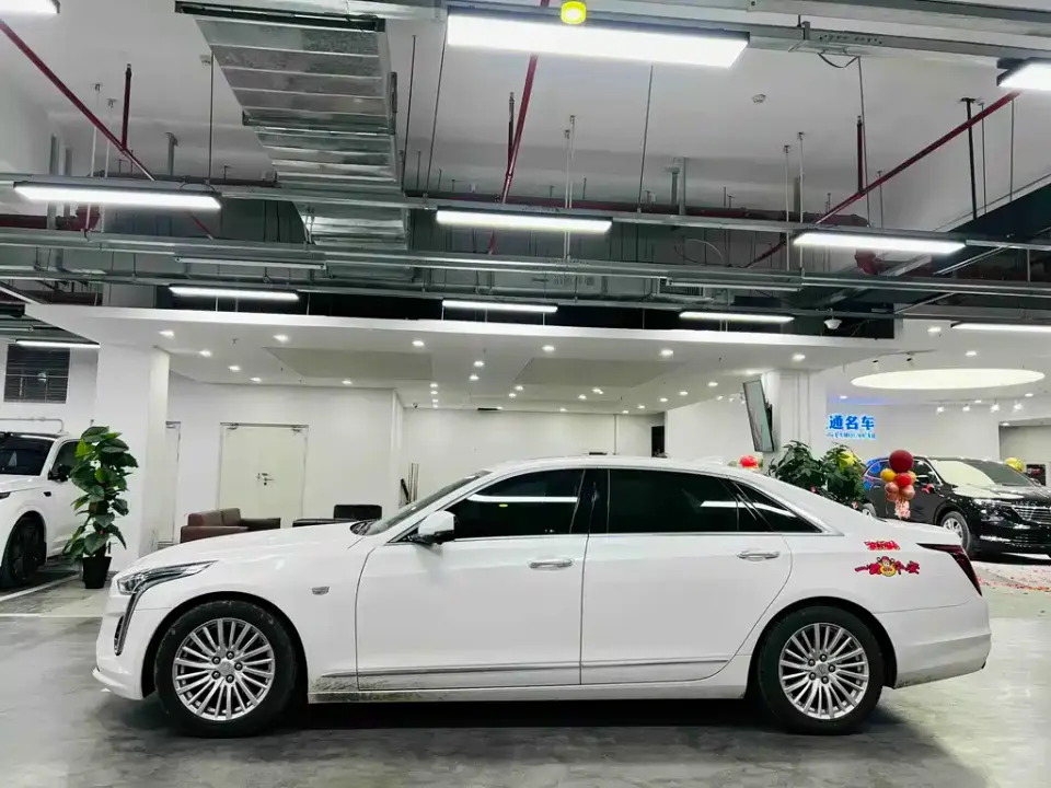 Cadillac CT6