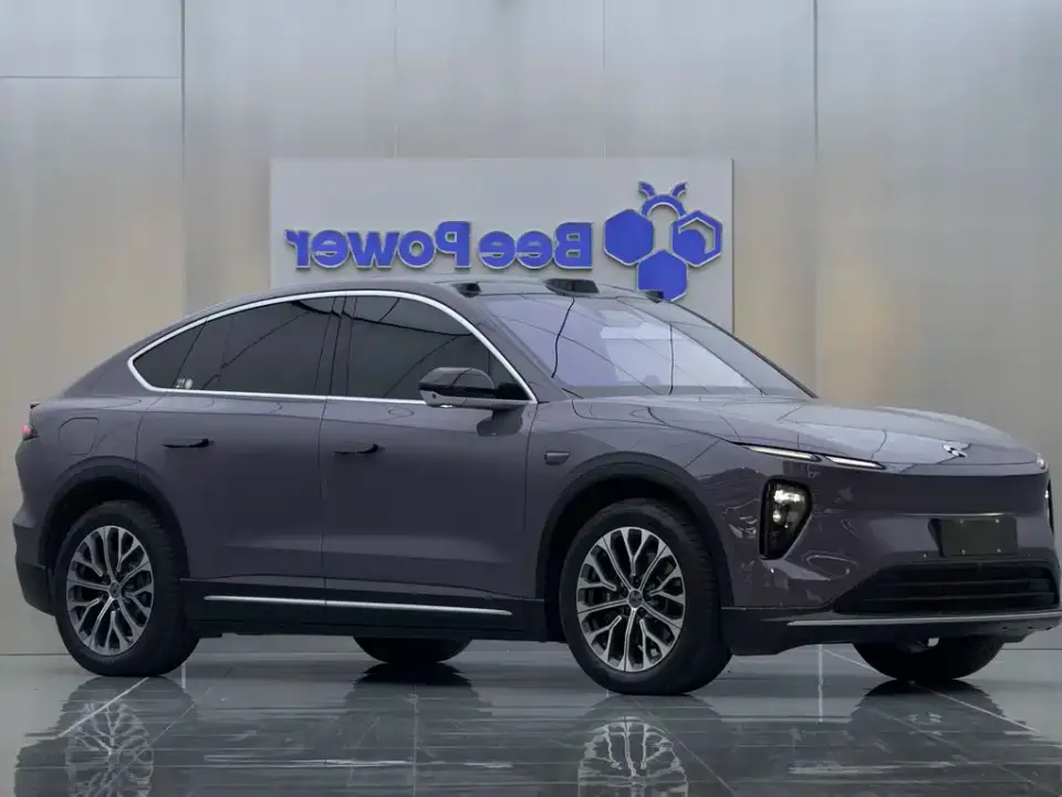 Nio EC6
