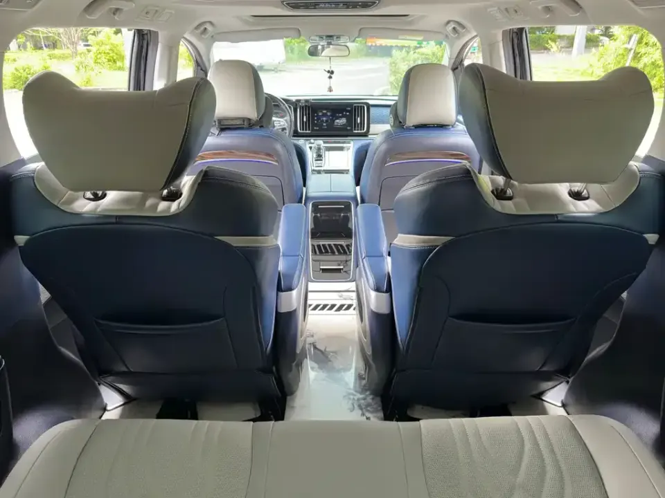 GAC Trumpchi M8