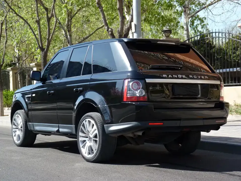 Land Rover Sport