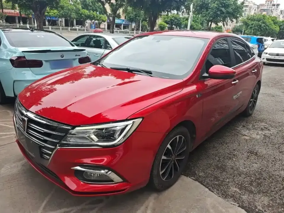 Roewe i5