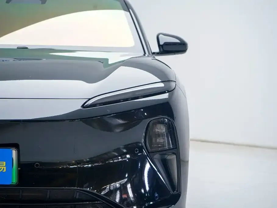 Nio ET5T