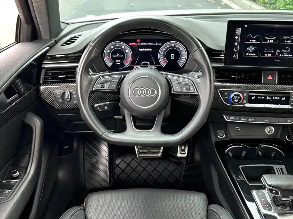 Audi A4L