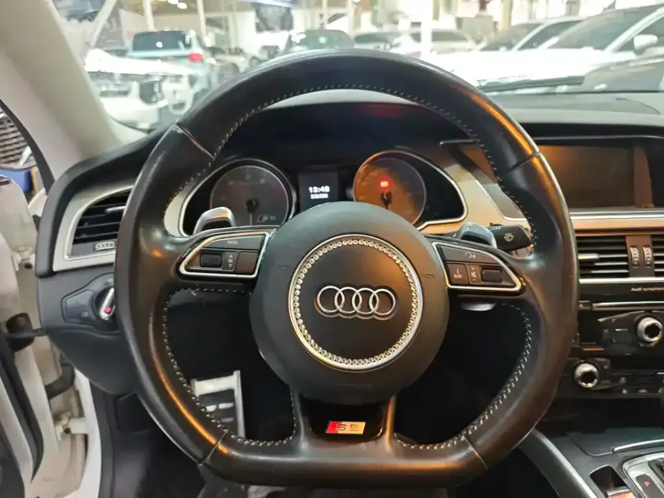 Audi A5 (Import)