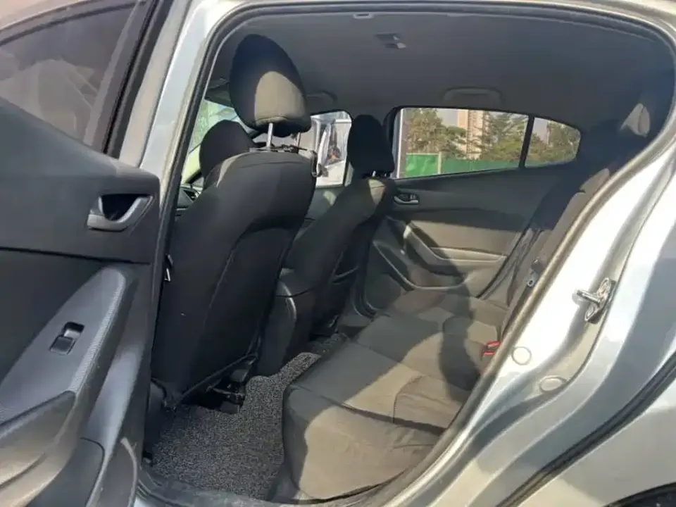 Mazda 3 Axela