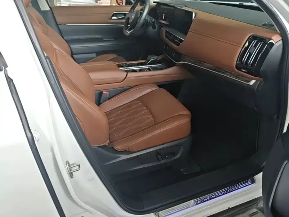 Nissan Teramont