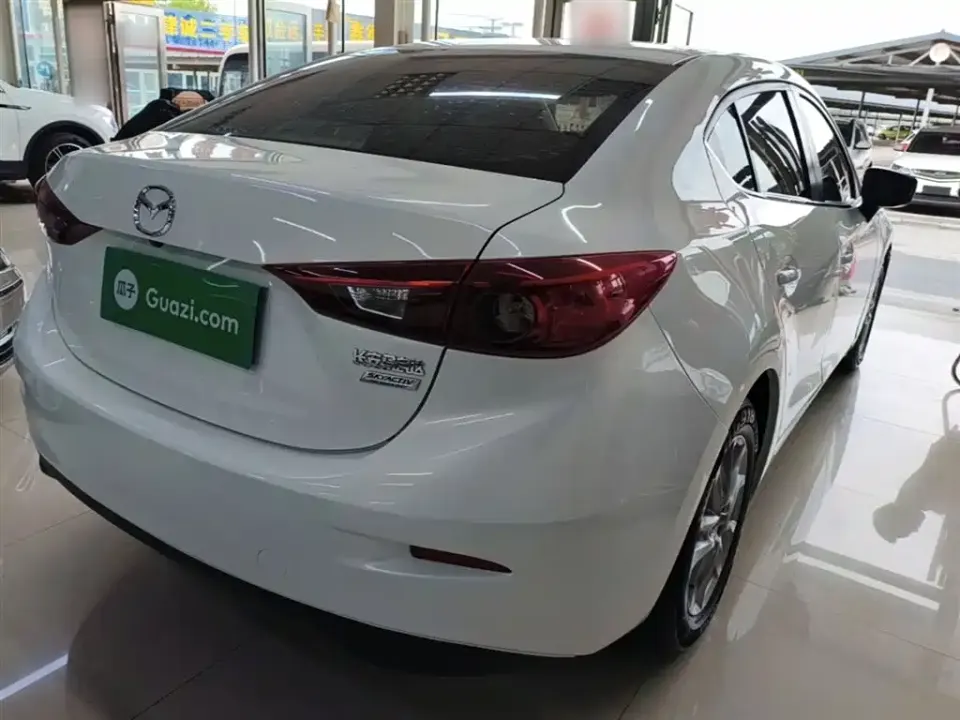 Mazda 3 Axela