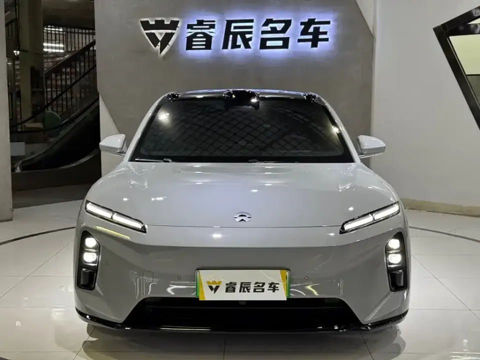 Nio ET5T