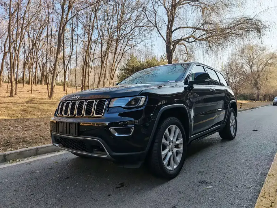 Jeep Grand Cherokee (Import)