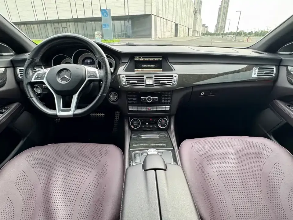 Mercedes-Benz CLS