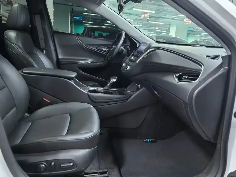 Chevrolet Malibu XL