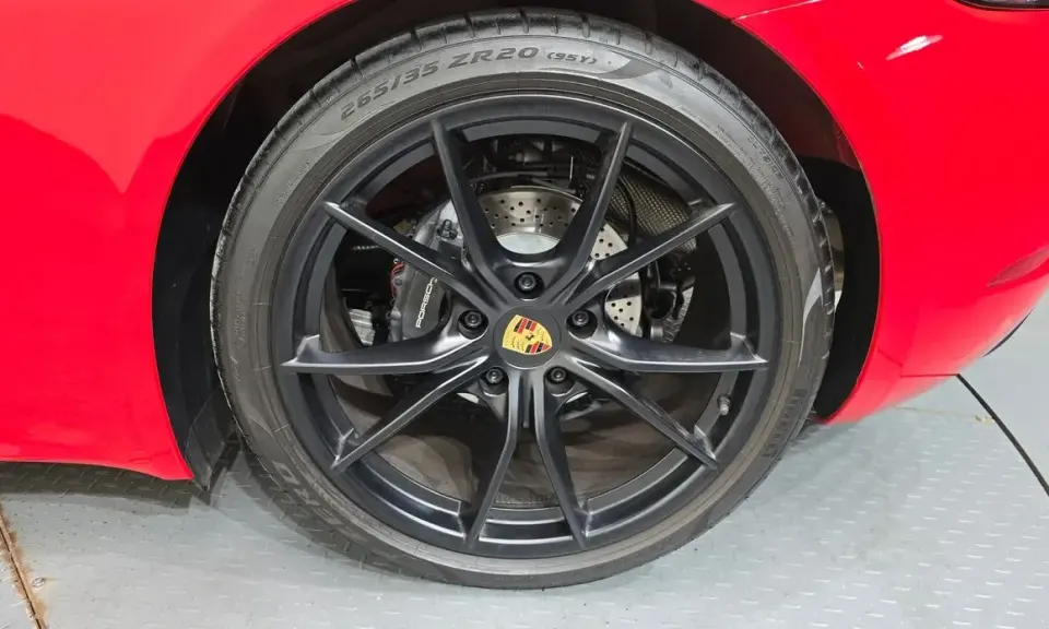 Porsche 718