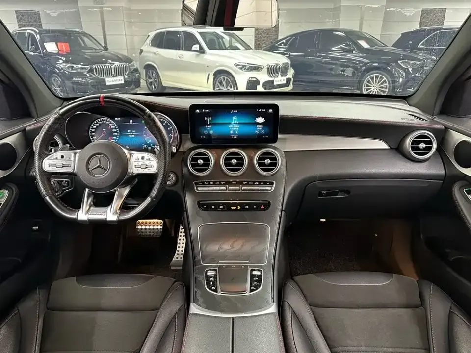 Mercedes-Benz GLC AMG