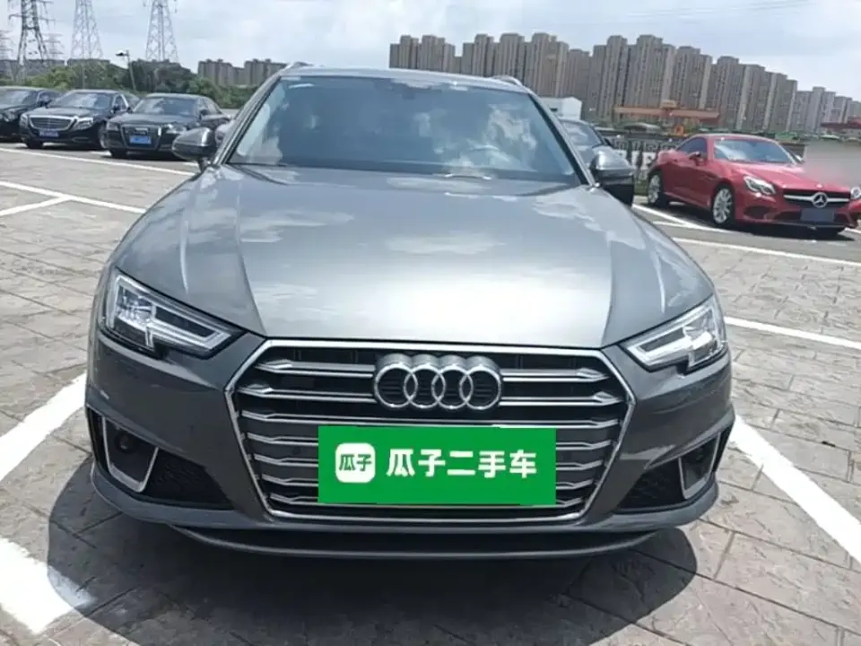Audi A4 (Import)