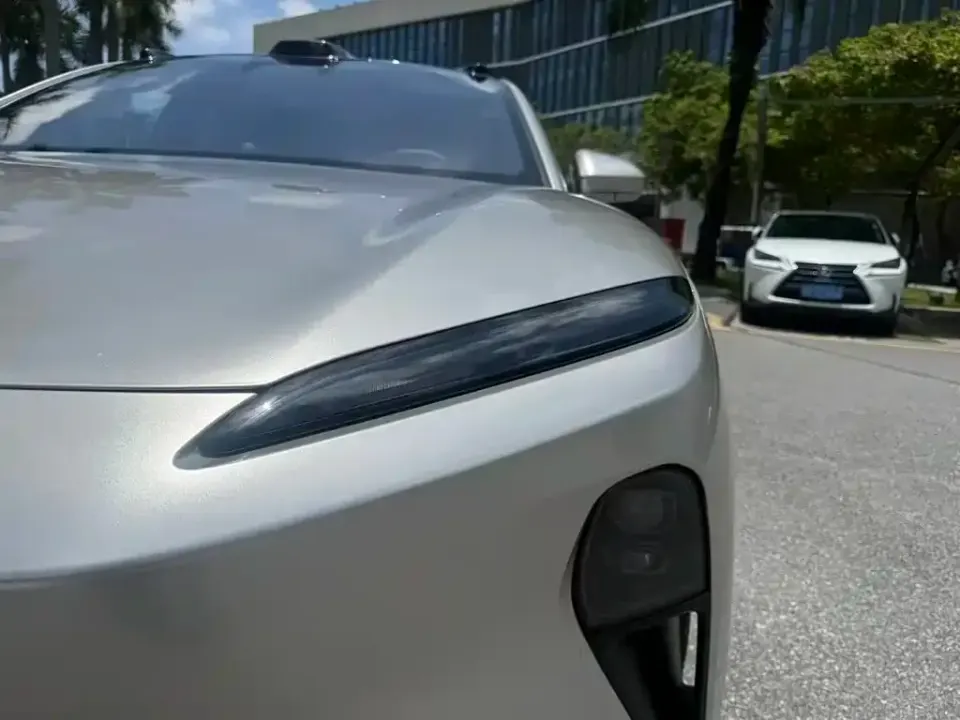 Nio ET5T
