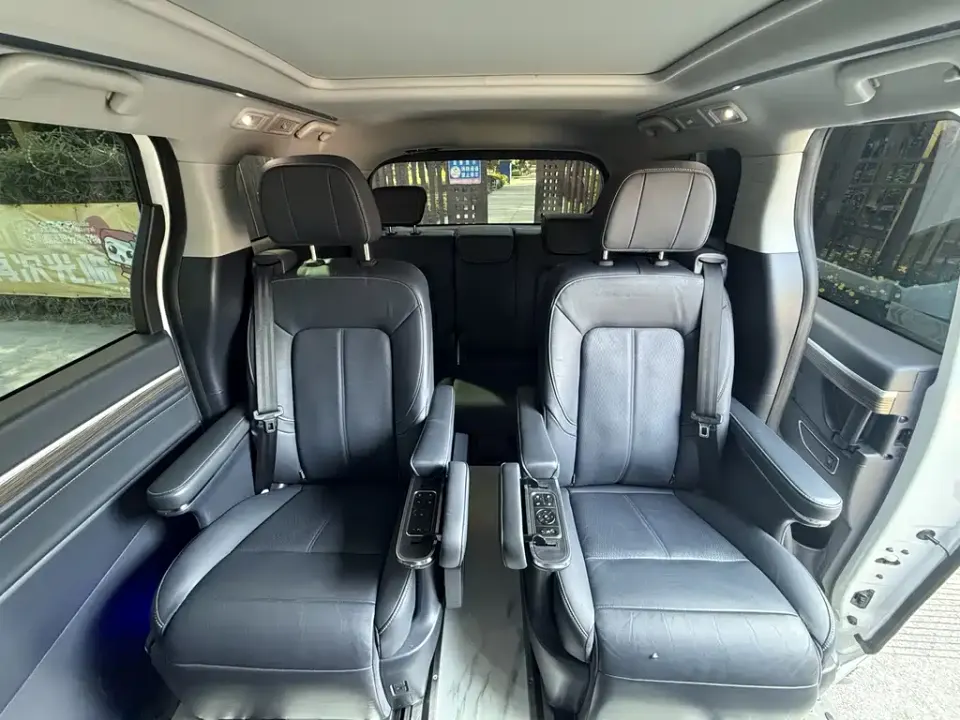 GAC Trumpchi M8