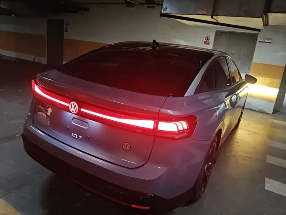 Volkswagen ID.7 VIZZION