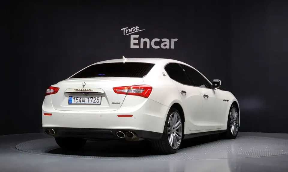 Maserati Ghibli