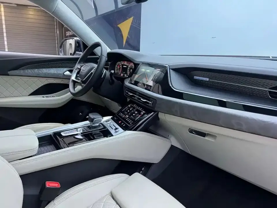 Audi Q6