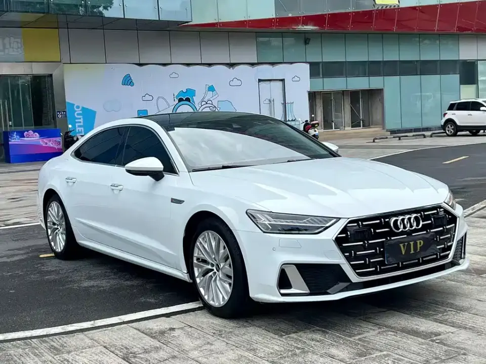 Audi A7L