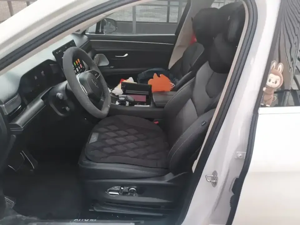 AITO AITO M5