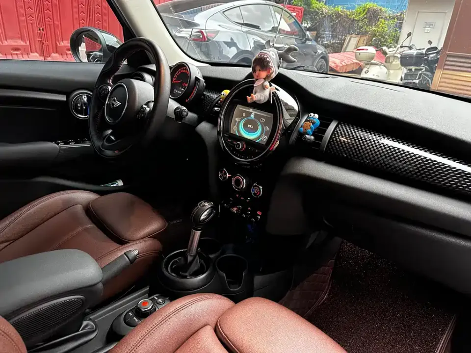 MINI Mini