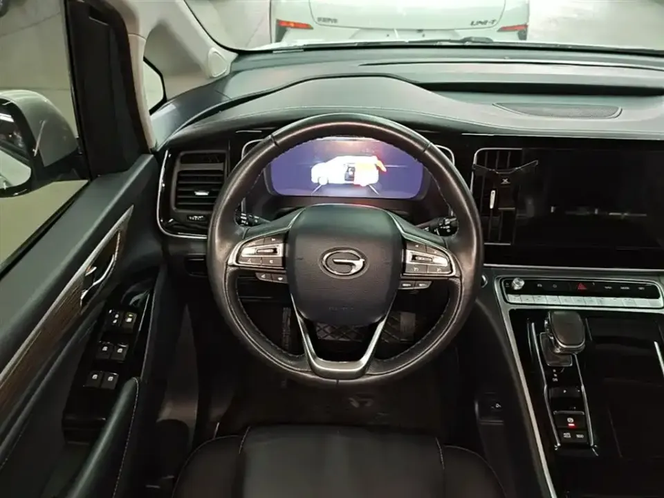 GAC Trumpchi M8