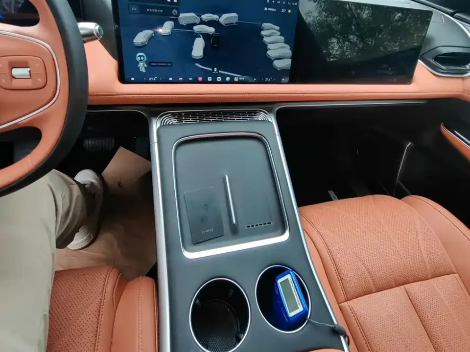 Xpeng G9