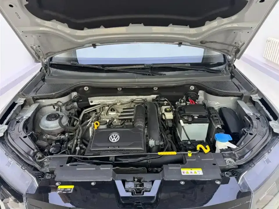 Jetta VS7
