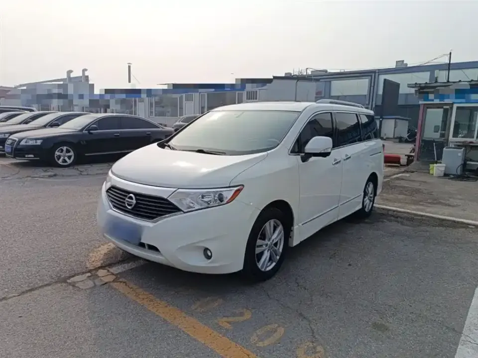 Nissan Quest