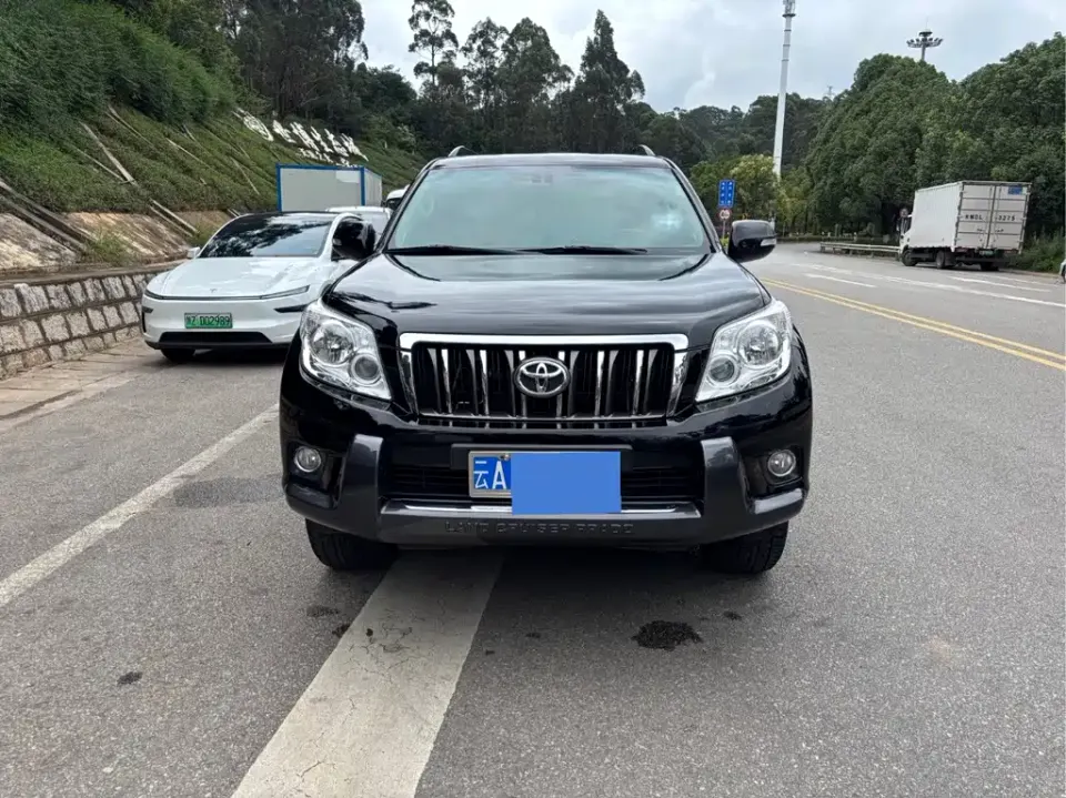 Toyota Prado (Import)